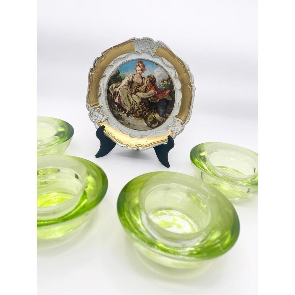 Italy Victorian Plate Print Gold Painted Plastic Frame + Green Tealight Holders
